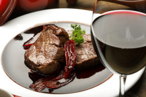 Wine-with-Steak